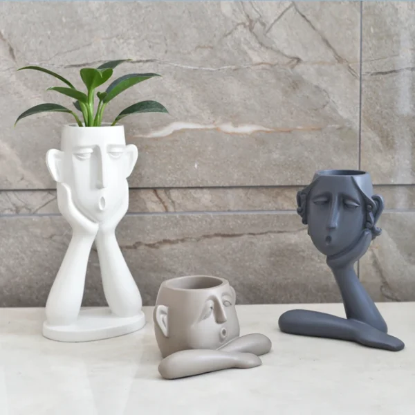 Garden Flower Pot Human Face Shaped Family Resin Succulent Planter Nursery Decorative Plastic Flower Pots